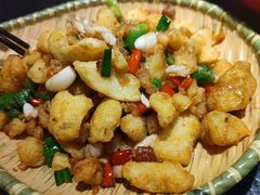 -万重锦·人文川菜馆(骡马市店)