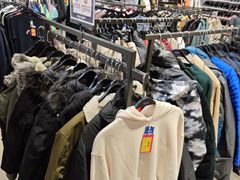 -唯品会(北京国瑞城店)