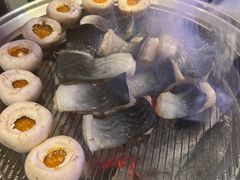 -围炉肉舍•炭烤活鳗•丹东海鲜烤肉(步行街店)