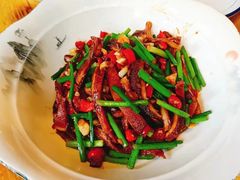 -寻钵记民菜馆·正宗常德钵子菜(滨湖路店)