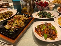 -六泰居·尔滨地标·东北菜(泰山路店)
