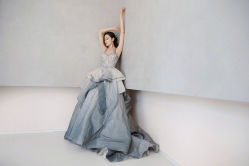 -MANLI BRIDAL婚纱