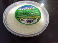 -烤肉小伙烤肉店