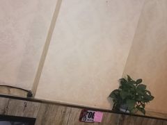 -扒虾小妹儿麻辣海鲜(宏图街店)