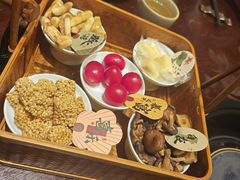 -滇野云南野生菌餐厅(陕西南路店)