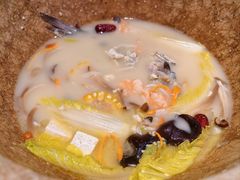 -老福耶小草帽石锅鱼(奥体店)