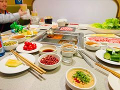 -海底捞火锅(宝龙广场夜宵主题店)