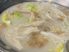 -老来福·非遗酸汤兔(凯旋路店)