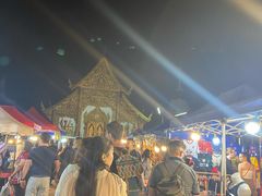 -周日夜市
