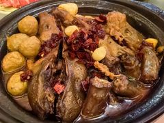 卤味一锅香-椿记烧鹅(叠彩店)
