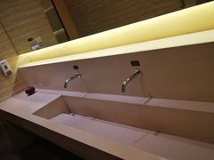 -枫叶小镇奥特莱斯