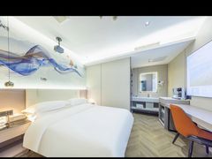 -云季酒店(西关地铁站C2出囗店)