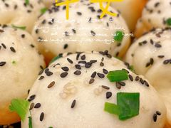特色生煎-三两春(浦三路店)