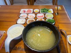 -芸南道·过桥米线(昆明老街旗舰店)
