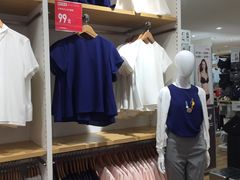 -优衣库(上海金桥太茂店)