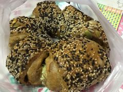 杂谷多面包-野上麦田(中贸广场店)