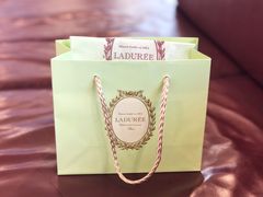 -ladurée(戴高乐机场T 2F店)