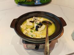 -松沪名灶·豆浆鱼头·新上海菜(江川路交大店)