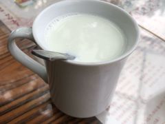 -周大娘牛乳(旧寨古村总店)