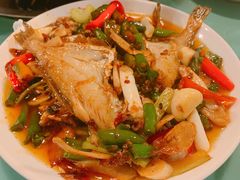 干烧耗儿鱼-鸿顺老铁锅美蛙鱼府(解放碑店)