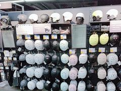 -迪卡侬(西三旗店)