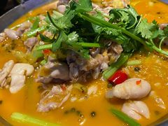 小米椒爱上蛙-先启半步颠小酒馆(白麓里店)