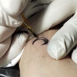 -刺客纹画纹身·洗纹身·穿孔饰品