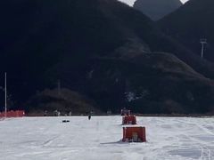 -荣盛康旅野三坡滑雪场