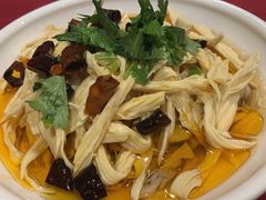 腐竹炝蘑菇-老吉士酒家(天平路店)