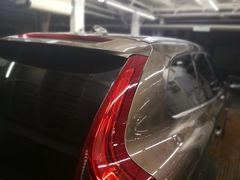 -蜂鸟快修喷漆钣喷汽修旗舰工厂(军工路店)