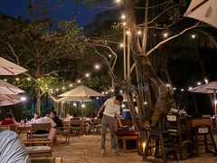 -三亚艾迪逊酒店·海滩烧烤 BARBACOA·现场乐队·浪漫晚餐·烧烤海鲜