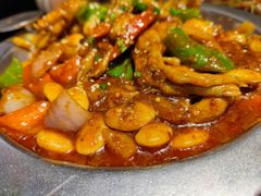 干锅糯香掌-嘎嘎鸭脑壳(金琴店)