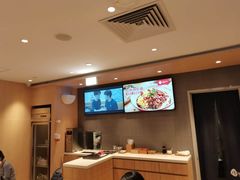 -遇见小面(白云机场T2安检外店)