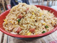 -江城燕子大排档(江汉路步行街店)