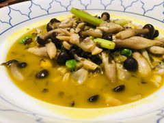 雪菜蟹味菇煮圣子-晓粤·惹味粤菜(凯德乐峰广场店)