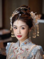 -莫小姐婚纱