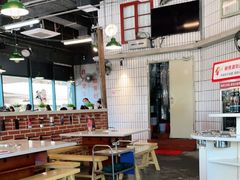 大堂-憨铁匠老火锅(龙岗万科里店)