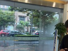 -皓齿连锁·雅贝健口腔·种植·矫正中心(虹口曲阳路店)