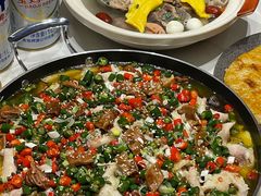 -钟记陕南菜·煎锅鱼(红专南路店)