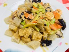 -李氏疙瘩汤·本地海鲜·老烟台菜(所城里店)