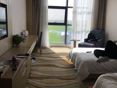 -兴芮温泉度假区