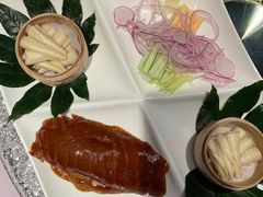 -梧桐北京烤鸭·铜锅涮肉(海岸城店)