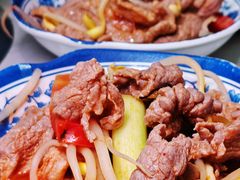 -王奋斗贵州酸汤牛肉火锅