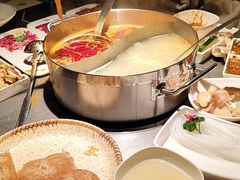 -牛德亨臻牛潮汕火锅(万邦时代店)