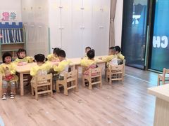 -黄浦乐烁龙鱼宝贝托育园(海潮路校区)