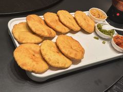 -艳阳天民俗村(公园路店)