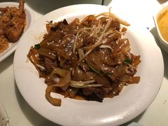 -新大咀港式茶餐厅(宝山万达店)