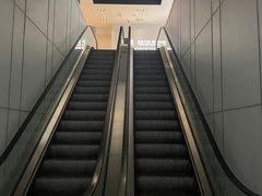-泰康拜博口腔(松江印象城臻尔店)