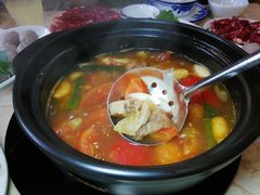 -粤潮牛肉火锅店(江南大道店)