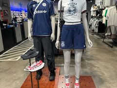 -adidas(滔搏朝阳大悦城店)